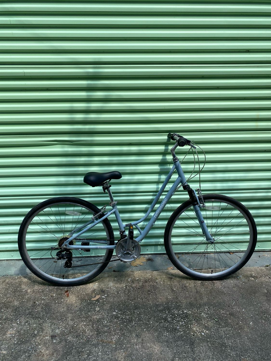 BLUE GREY RETROSPEC
