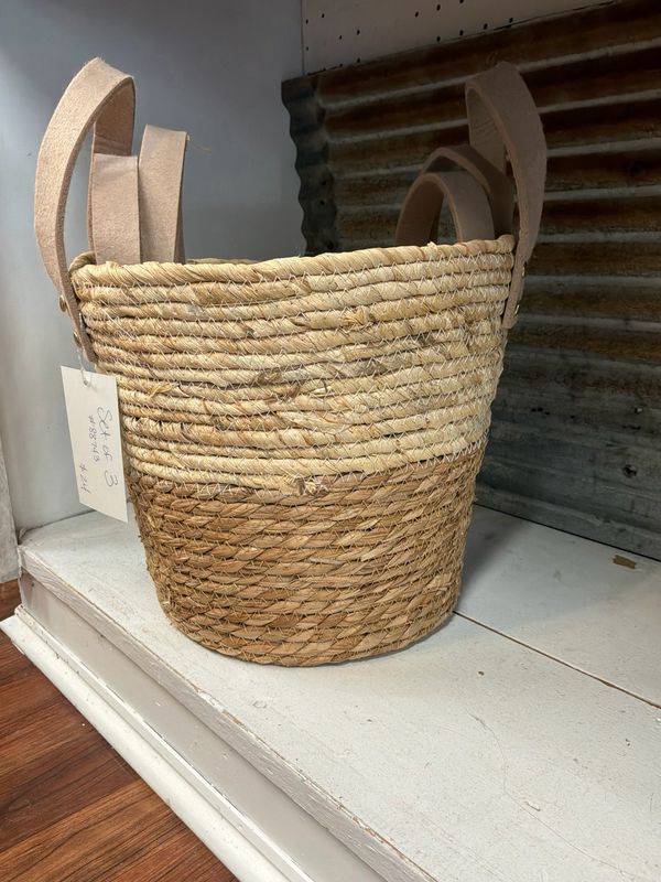 Asstd Basket Decor