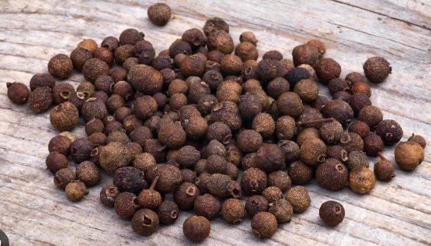 Allspice berries