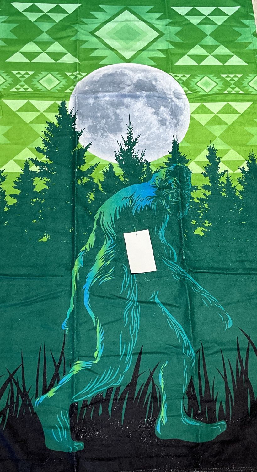 Big Foot Oversize Beach Towel, Color: Green