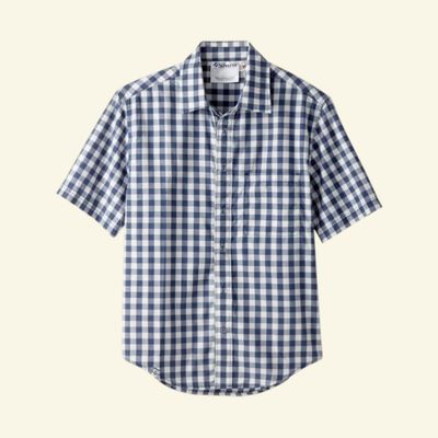 Vêtements à boutonnière aimantée