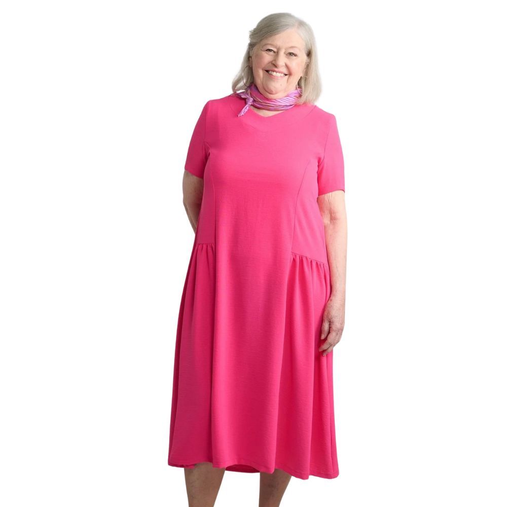 Robe adaptée d'été fuchsia éclatant