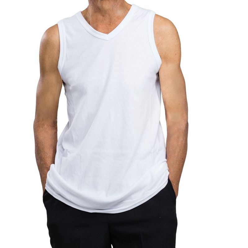Camisole adaptée pour homme.