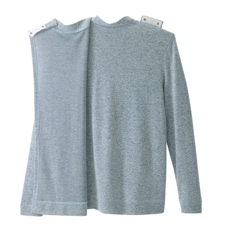 Veste adaptée homme en tricot bleu chiné