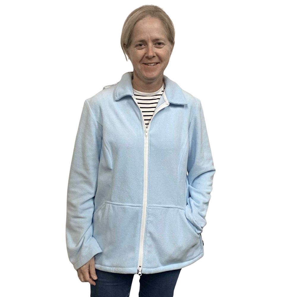 Veste adaptée pour femme en polaire bleu pâle