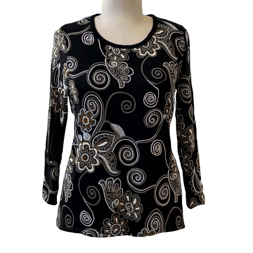 Chandail adapté de style basique noir à motif style broderie