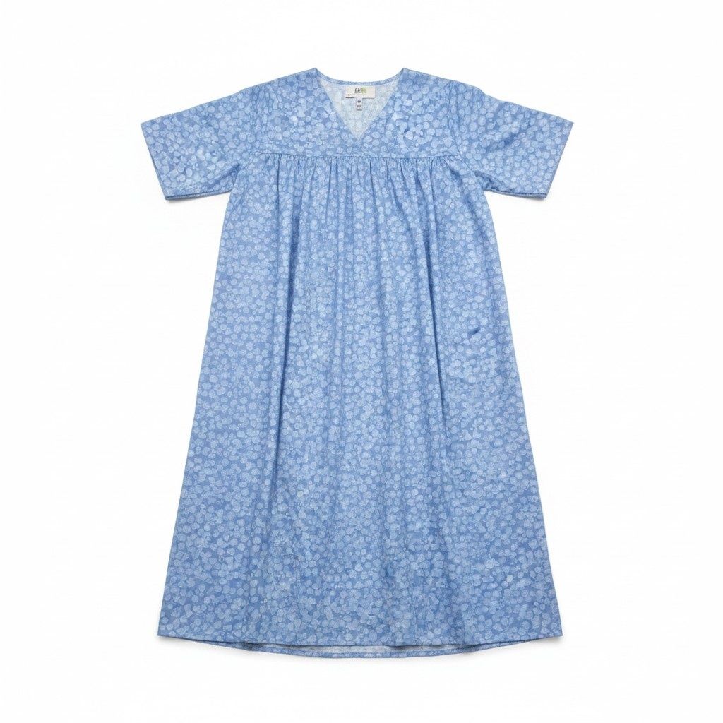 Robe de nuit d'été bleue
