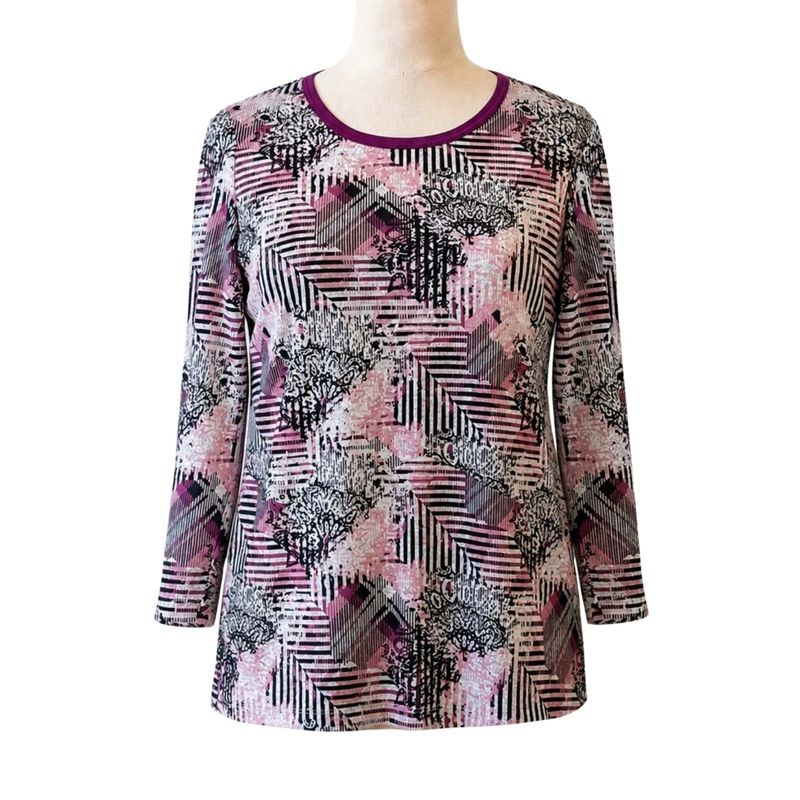 Chandail adapté femme manches longues à motifs marine et magenta