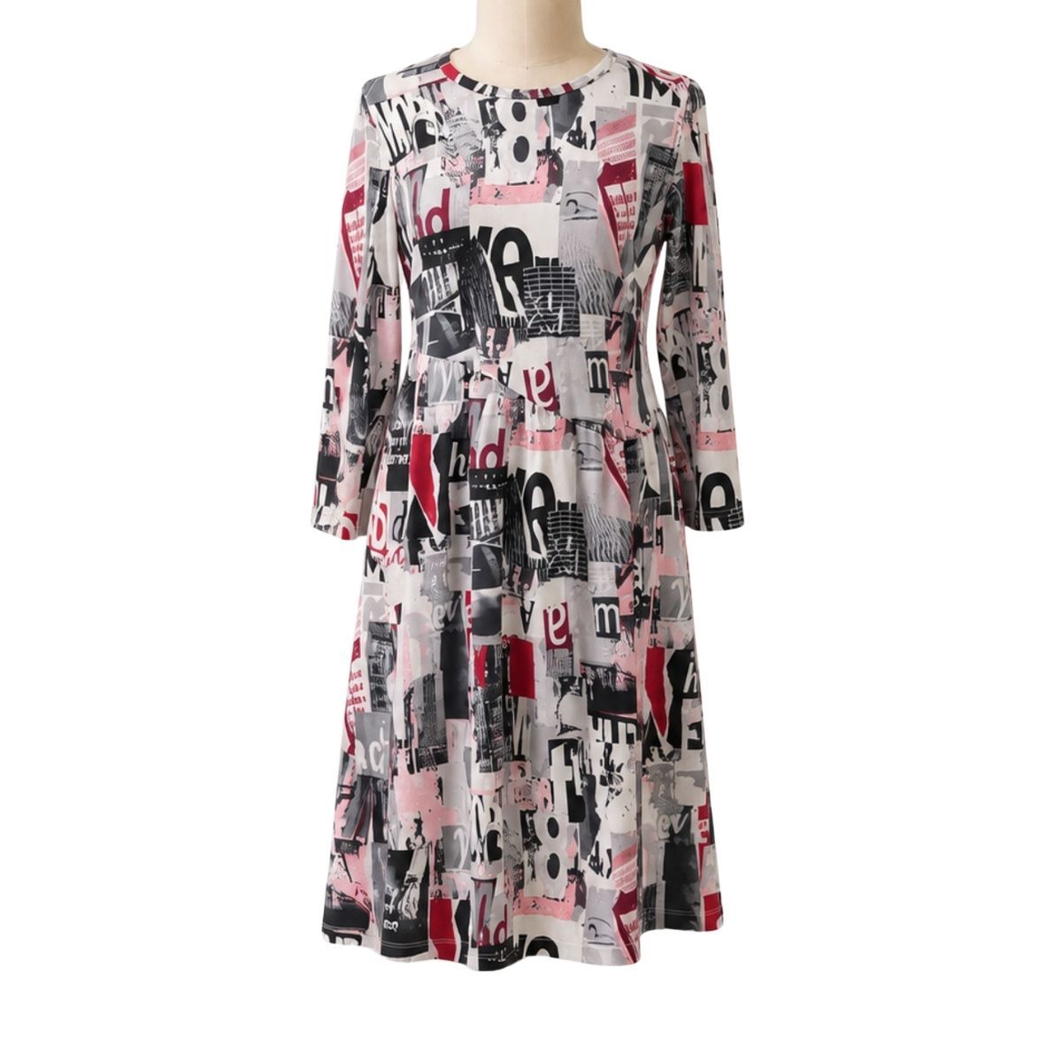 Robe adaptée manches longues à motifs graphiques et coupe asymétrique