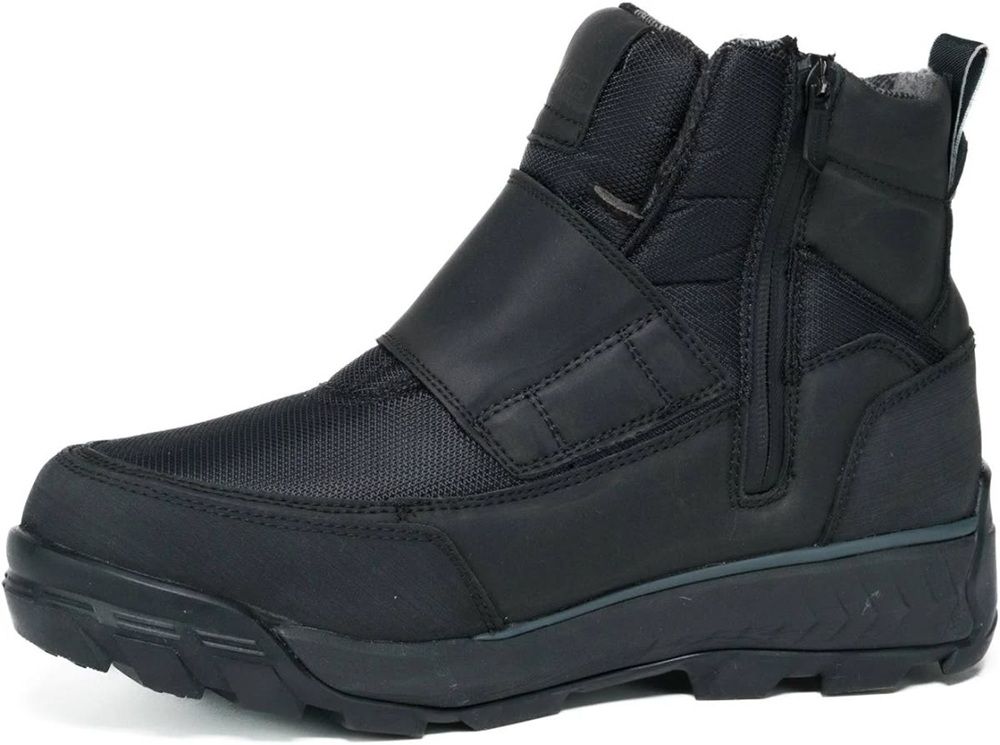 Bottes à velcro avec crampons