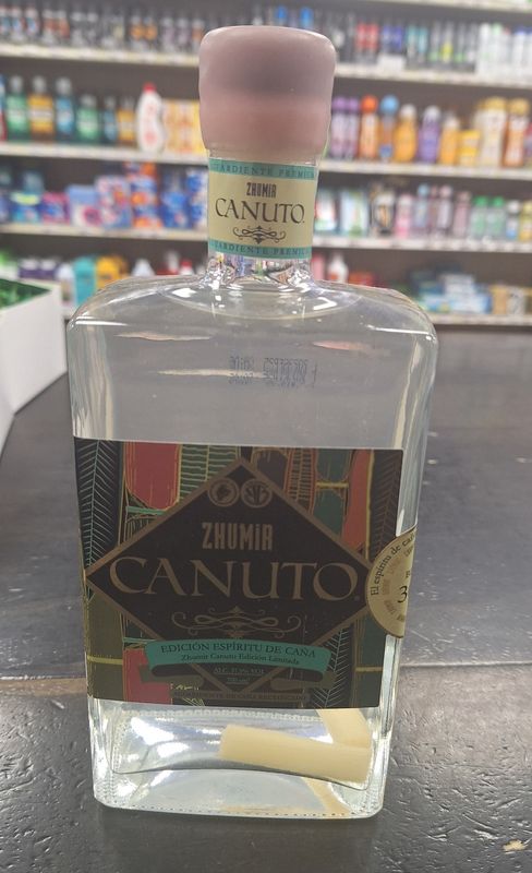 Canuto Zhumir 700Cm.