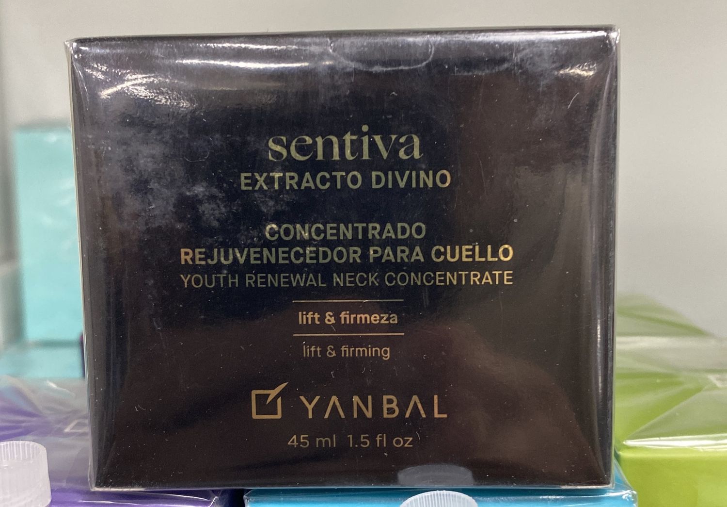 Rejuvenecedor Para Cuello Sensativa