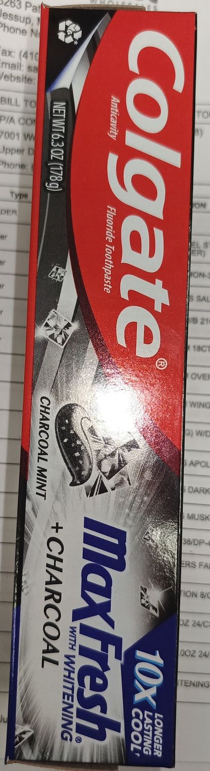 Colgate Maxfresh + Charcoal