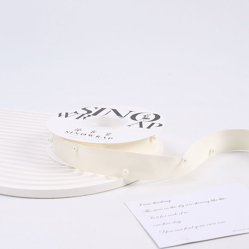 Ribbon with Pearls 111 White