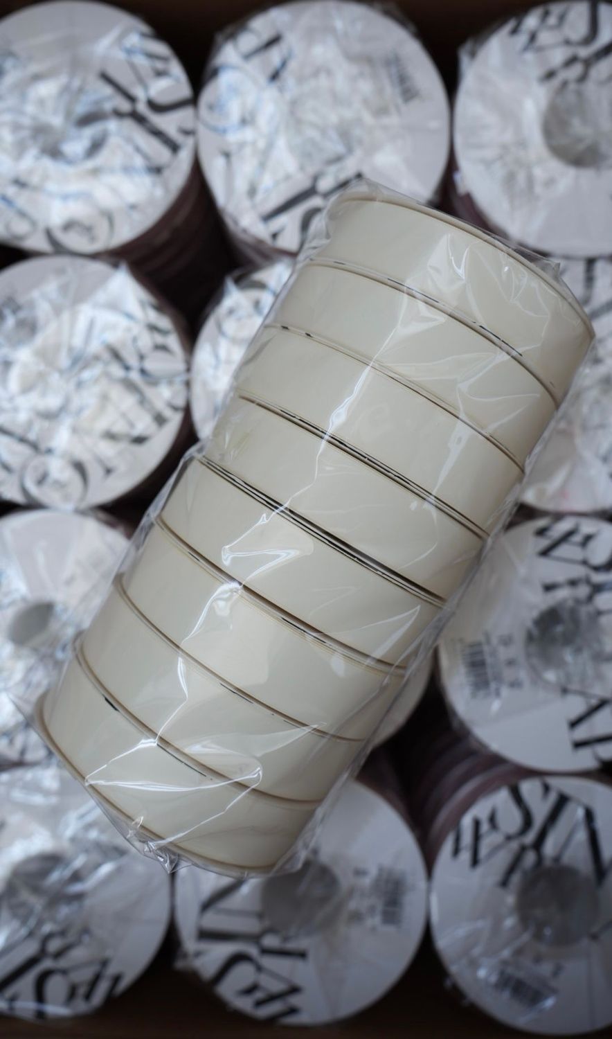 Ribbon 111 White X8