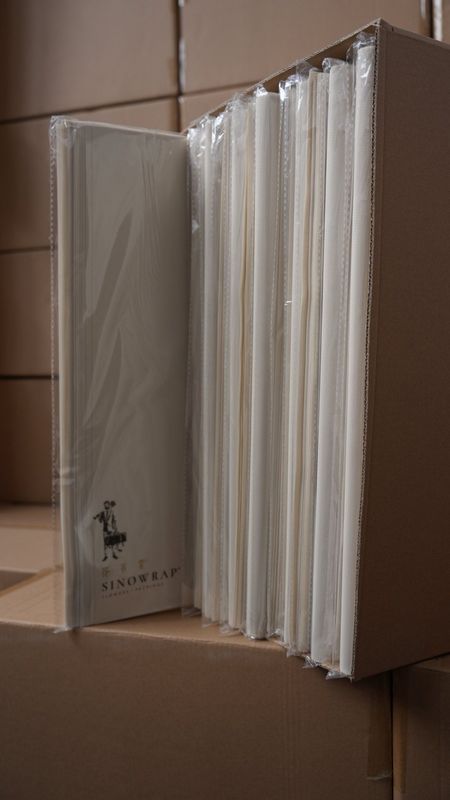 Waterproof Floristry Packaging 243 Beige 30X