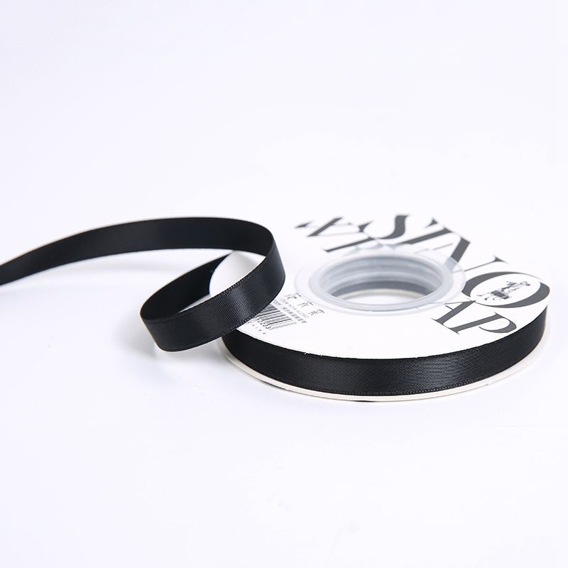 Thin Ribbons 171 Black (1 cm x 18.2m)