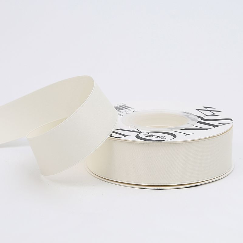 Ribbon 111 White (2.5 cm x 18.2m)