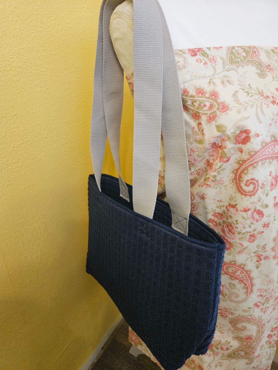 Totes - Large - Blue Texture