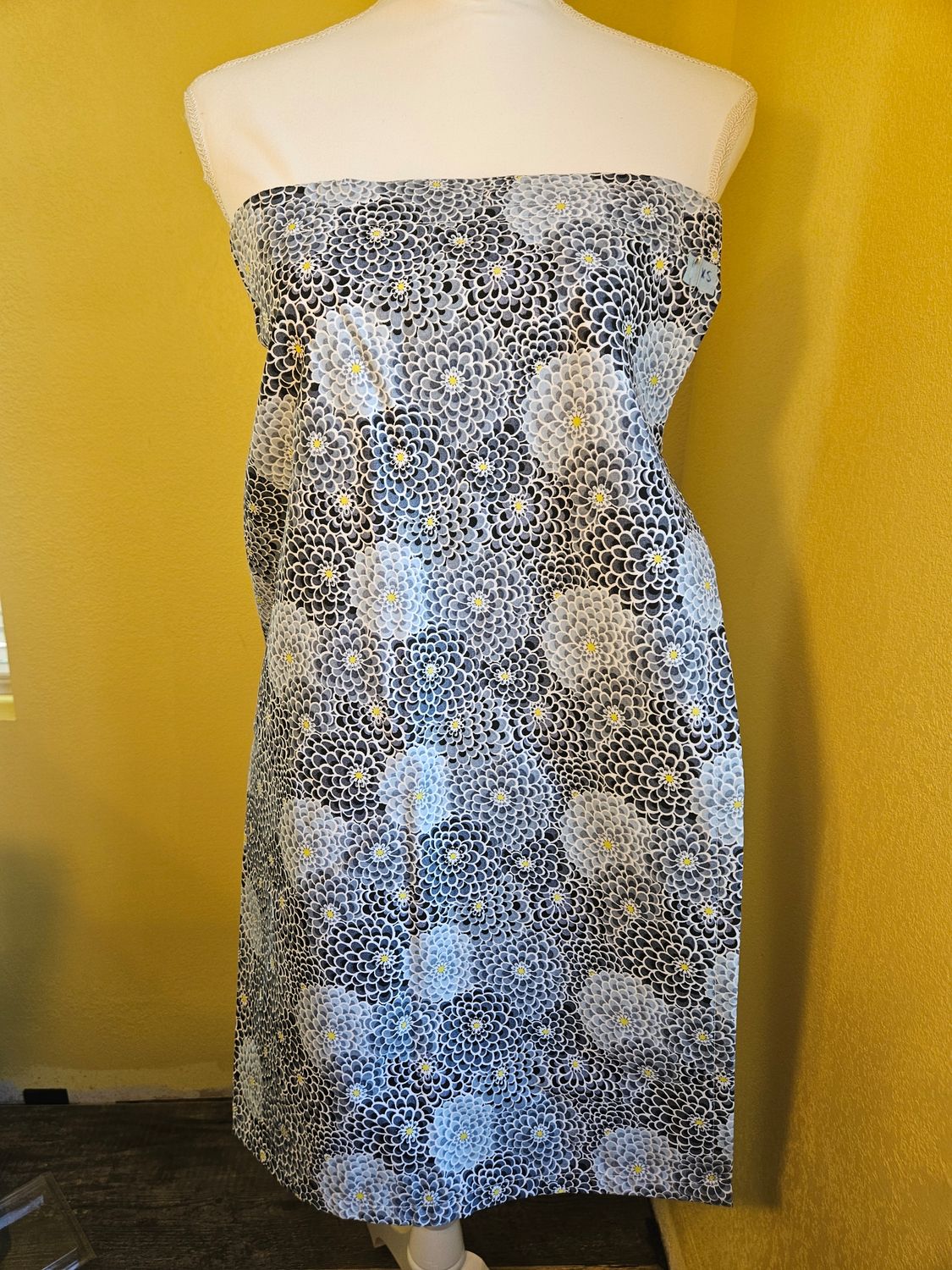 X-Small - Black &amp; Blue Bath Wrap