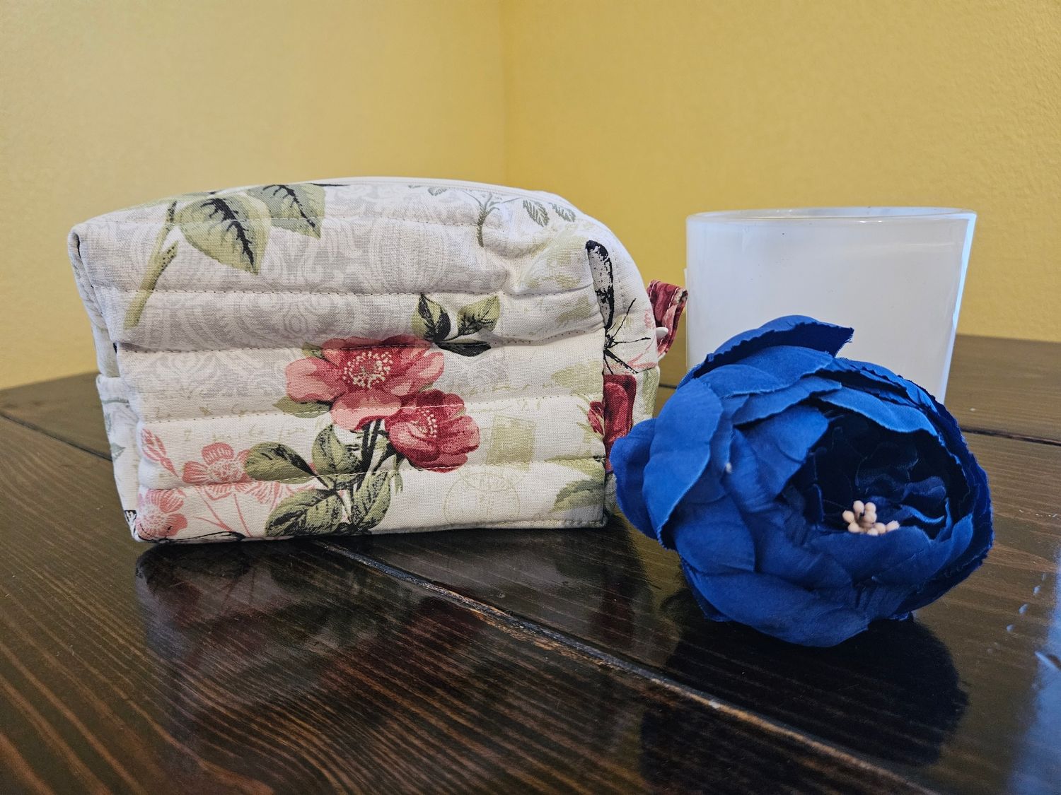 Pink Paisley &amp; Green Small Makeup Bag