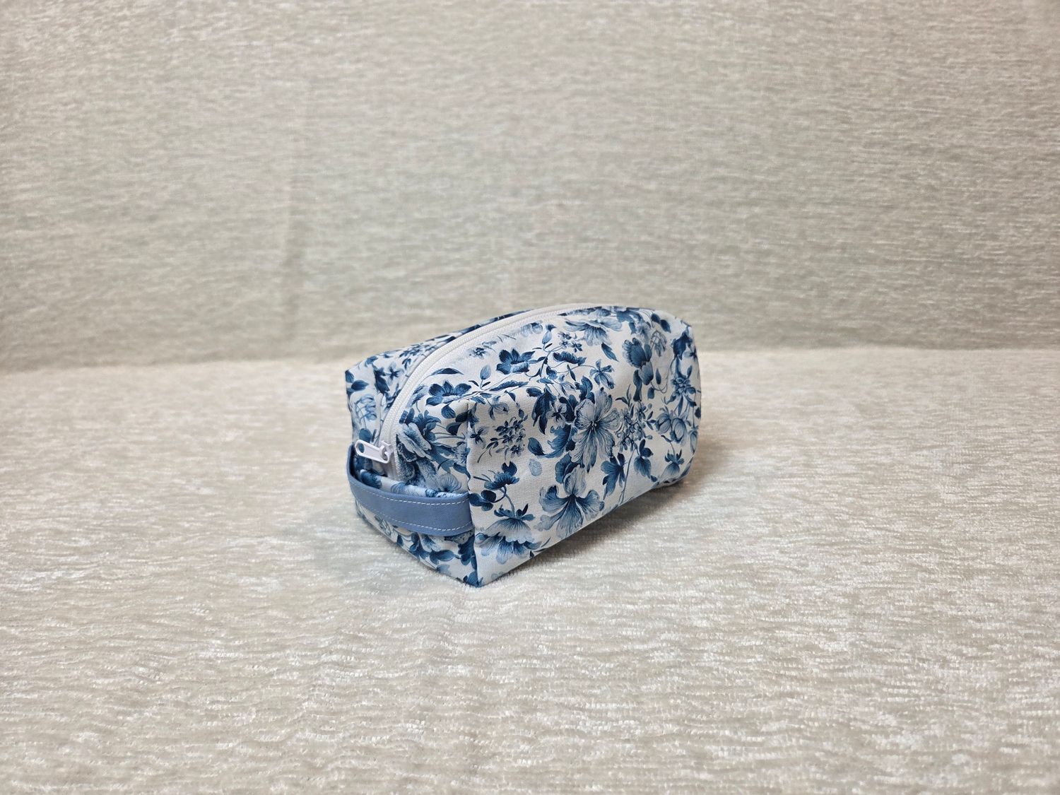 Light Blue Floral Small Makeup Bag