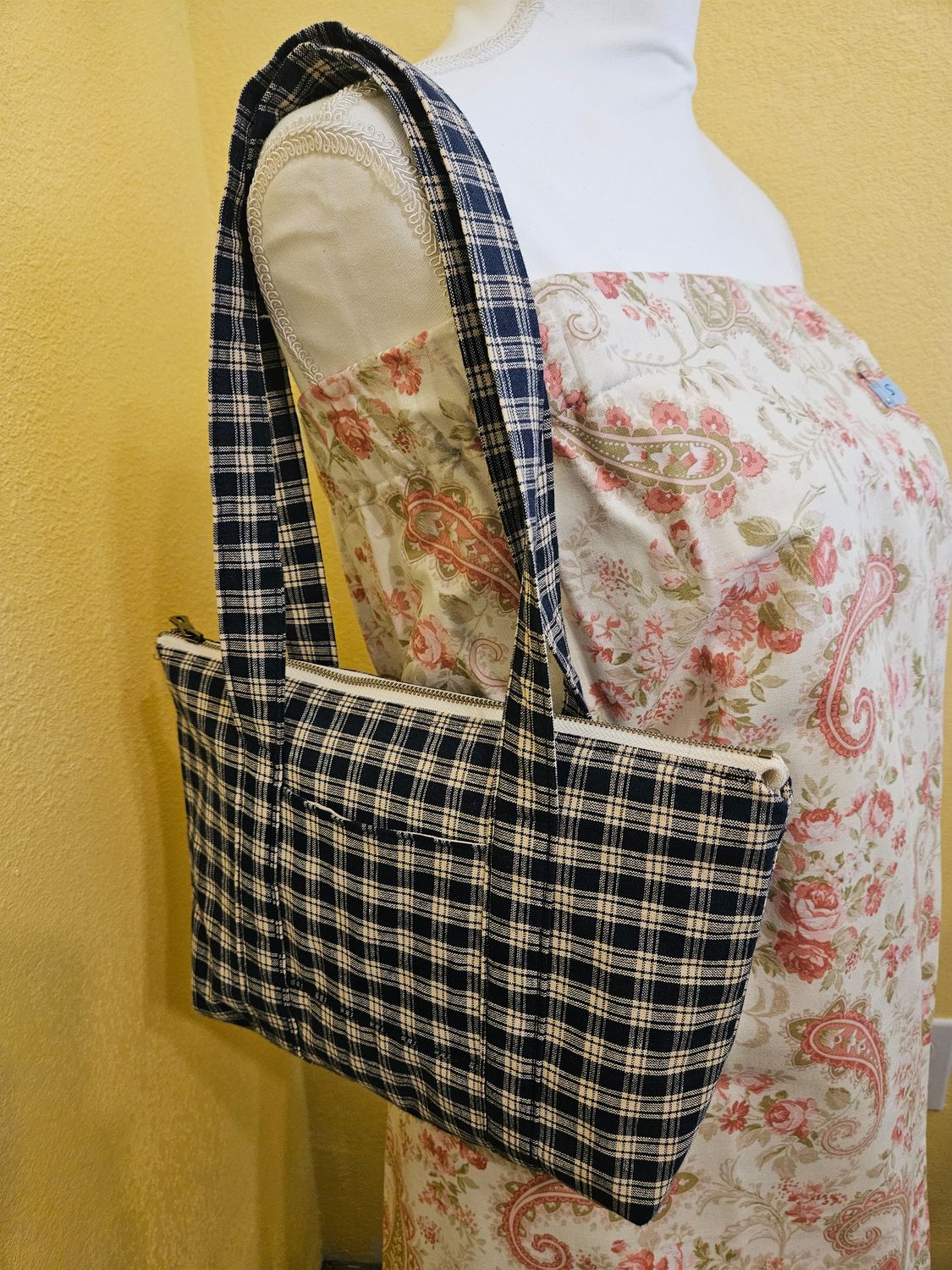 Totes - Small - Blue Plaid 