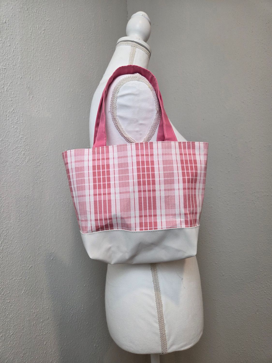 Totes - Small - Pinky