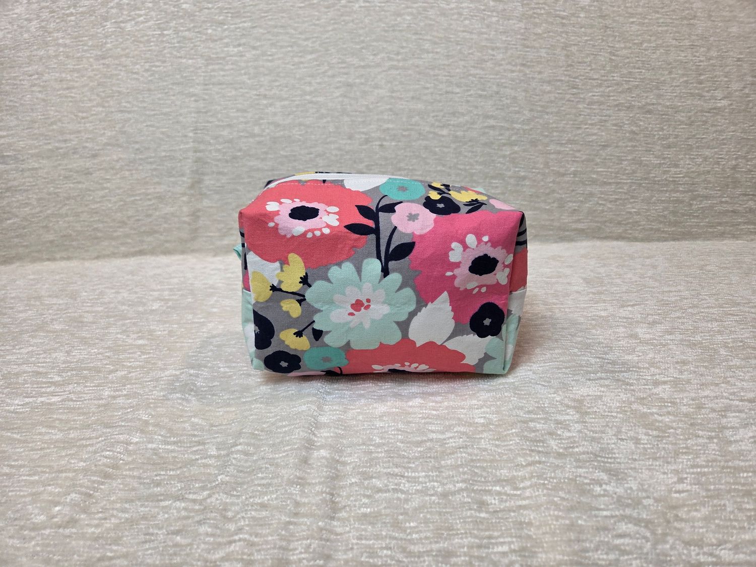 Pink Floral Art Makeup Bag