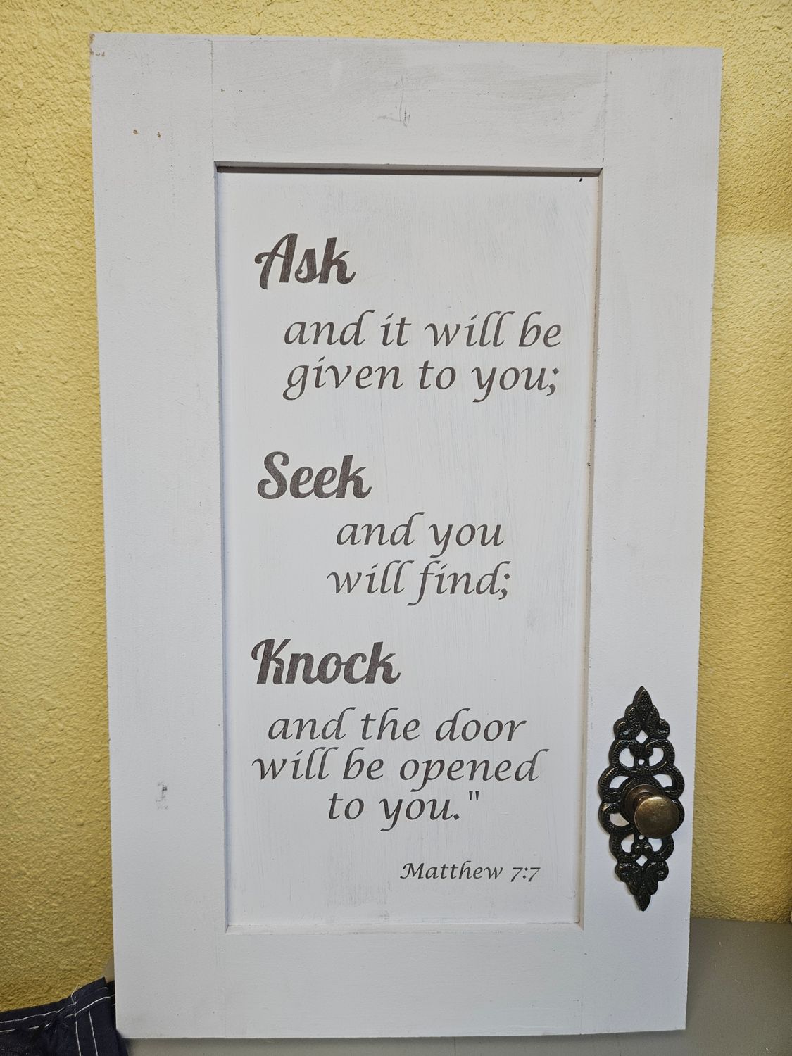 Wooden Door Sign Matthew 7:7 White