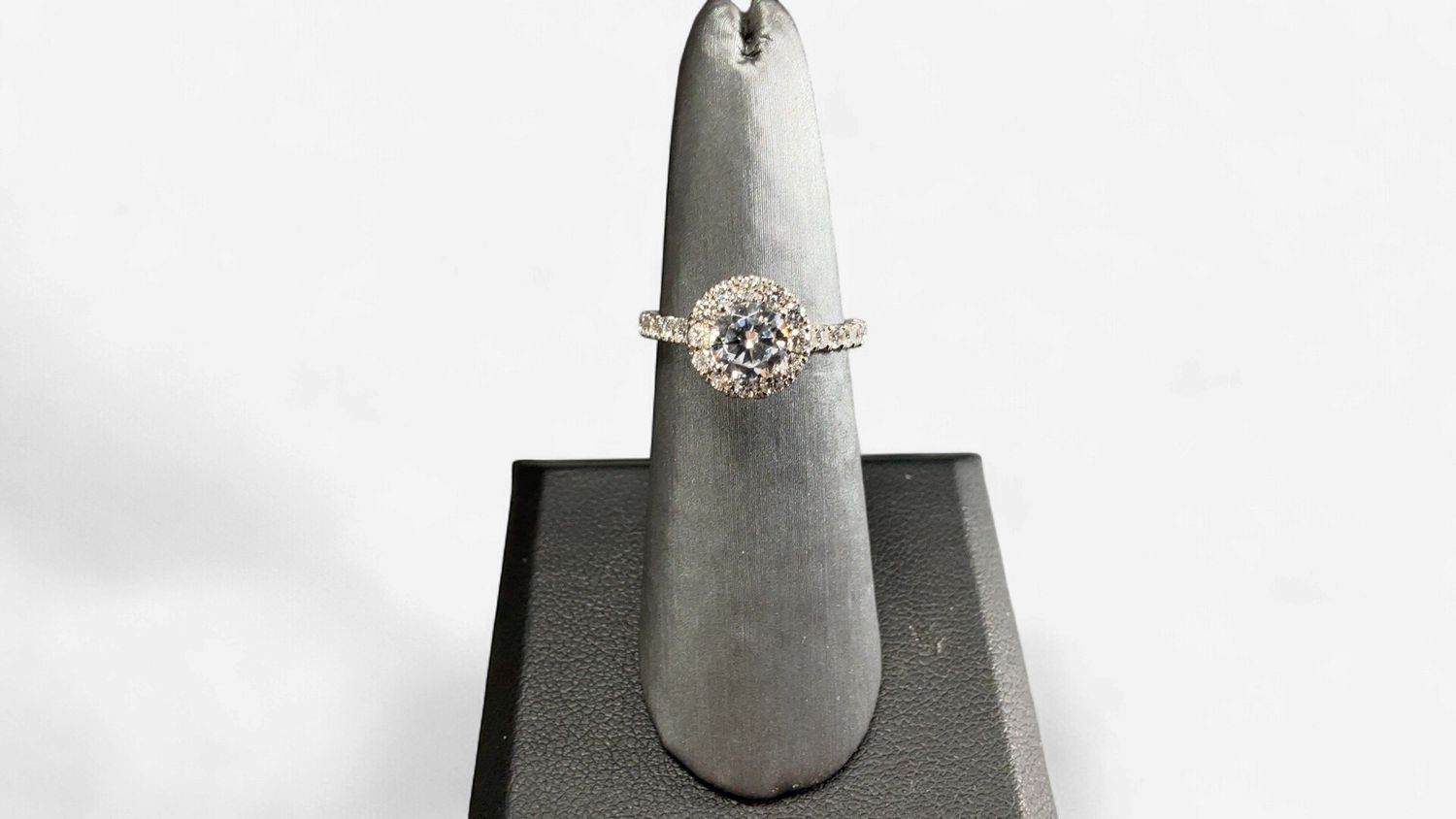 14k WG 3/4 crt Diamond semi mount