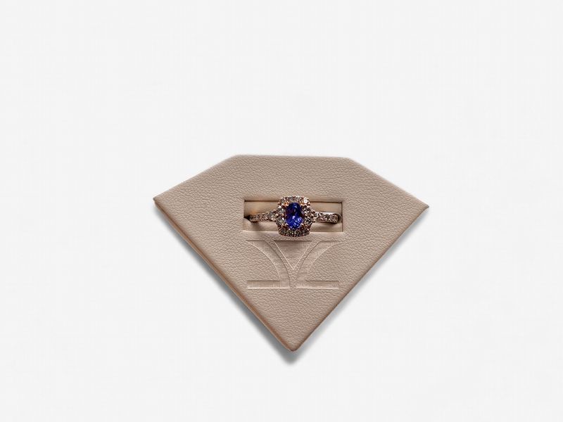 14k Strawberry Gold LeVian Ring w 3/8 Blueberry Tanzanite Center 1/2 ct Diamond Sides