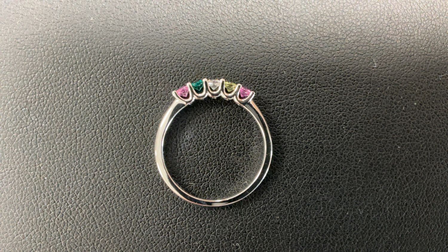 5 stone mothers ring