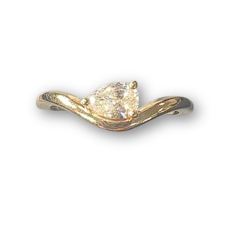 14k Yellow Gold 1/2 ct Lab Grown Pear Shaped Diamond Ring