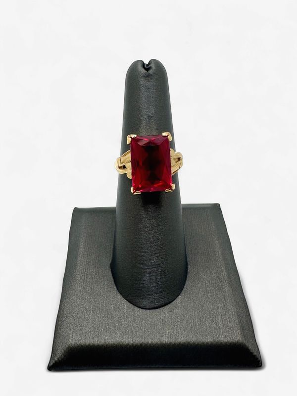 Pre- Loved 10k Yellow Gold 14x10 Lab Created Ruby Ring size 6.5
