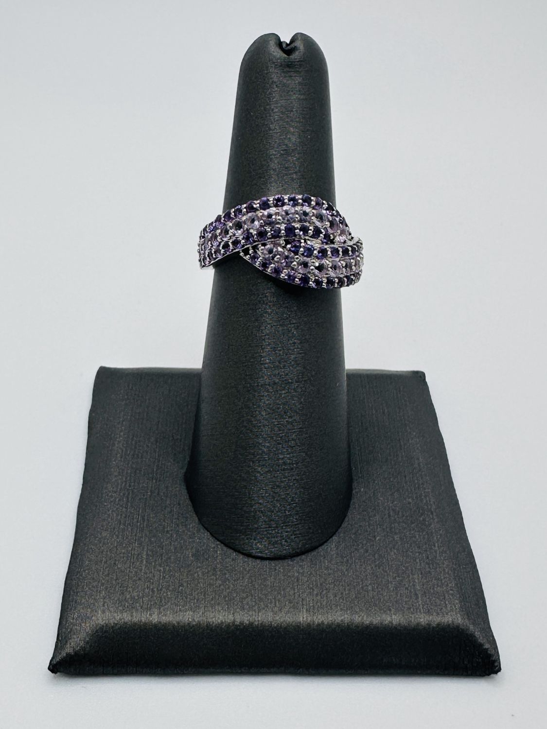 Pre- Loved Sterling Silver Amethyst Fashion Ring size 8