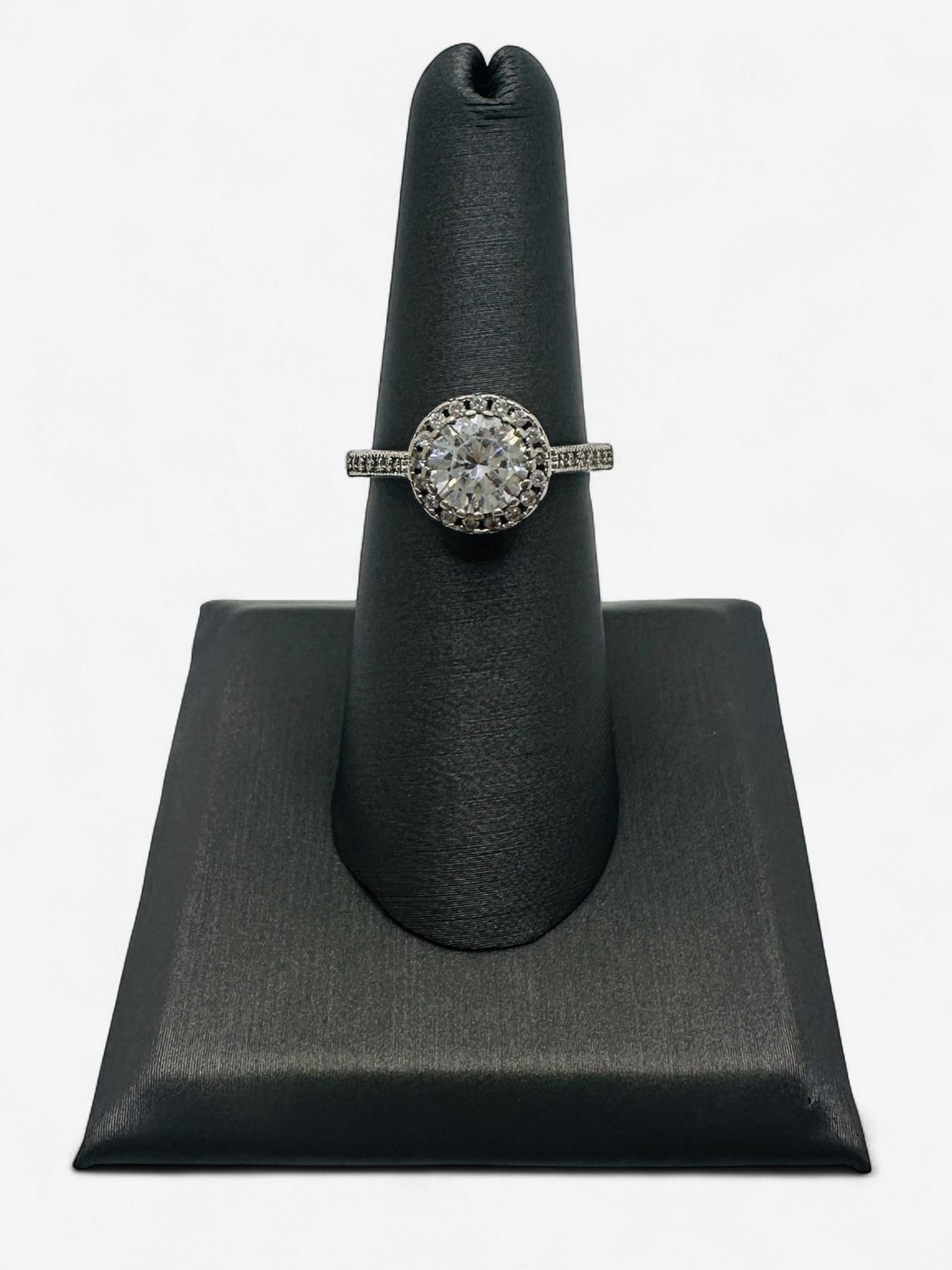 Sterling Silver Previously Loved CZ Fancy Style Ring- Size 7