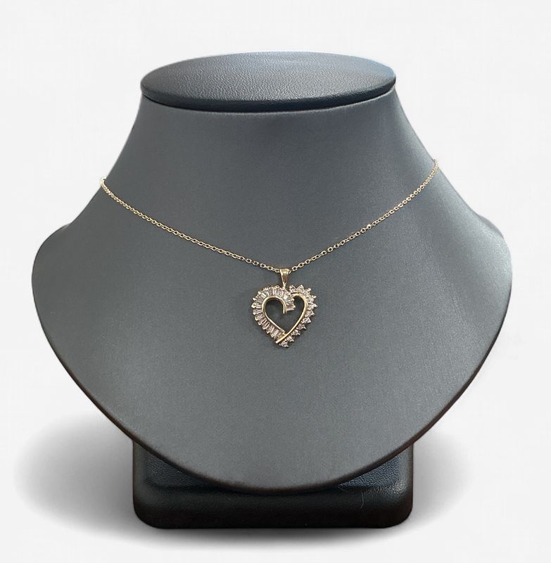 Pre- Loved 10k Yellow Gold Natural Baguette and Round Diamond Heart w/ 18 in 14k Yellow Gold Chain