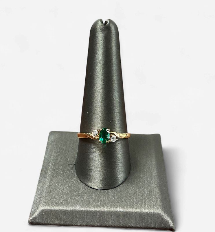 Pre-Loved 10k Yellow Gold CZ and Created Emerald Ring- Size 10.5