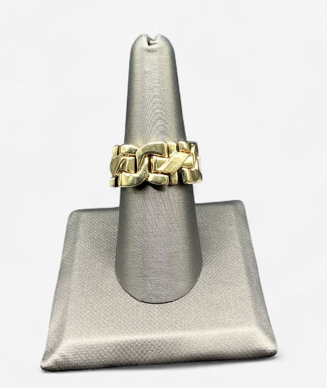 Pre-Loved 14k Yellow Gold Chain Link Style Fashion Ring- Size 8