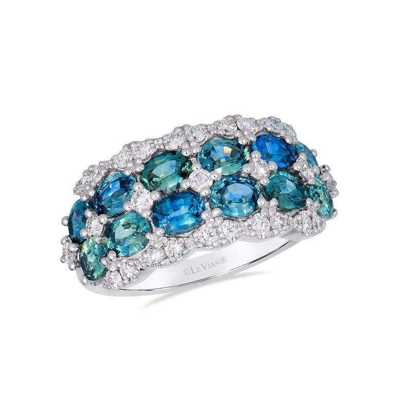 Le Vian Ring feat. Montana Sapphire Ombré Vanilla diamonds set in 14K Vanilla Gold