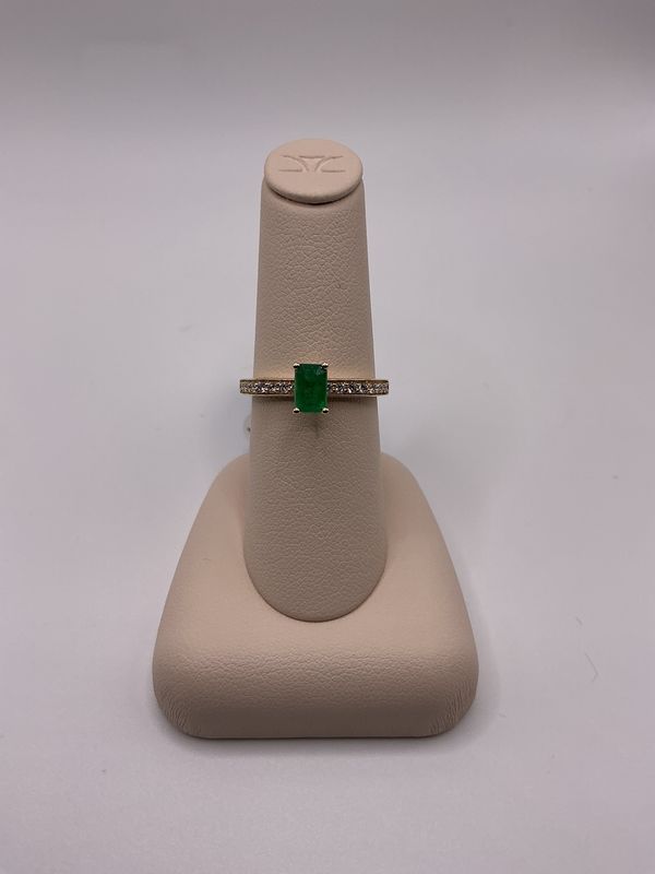 Le Vian Ring Feat. 1/3 ct Costa Smeralda Emeralds 1/5 ct Vanilla Diamonds in 14k Honey Gold