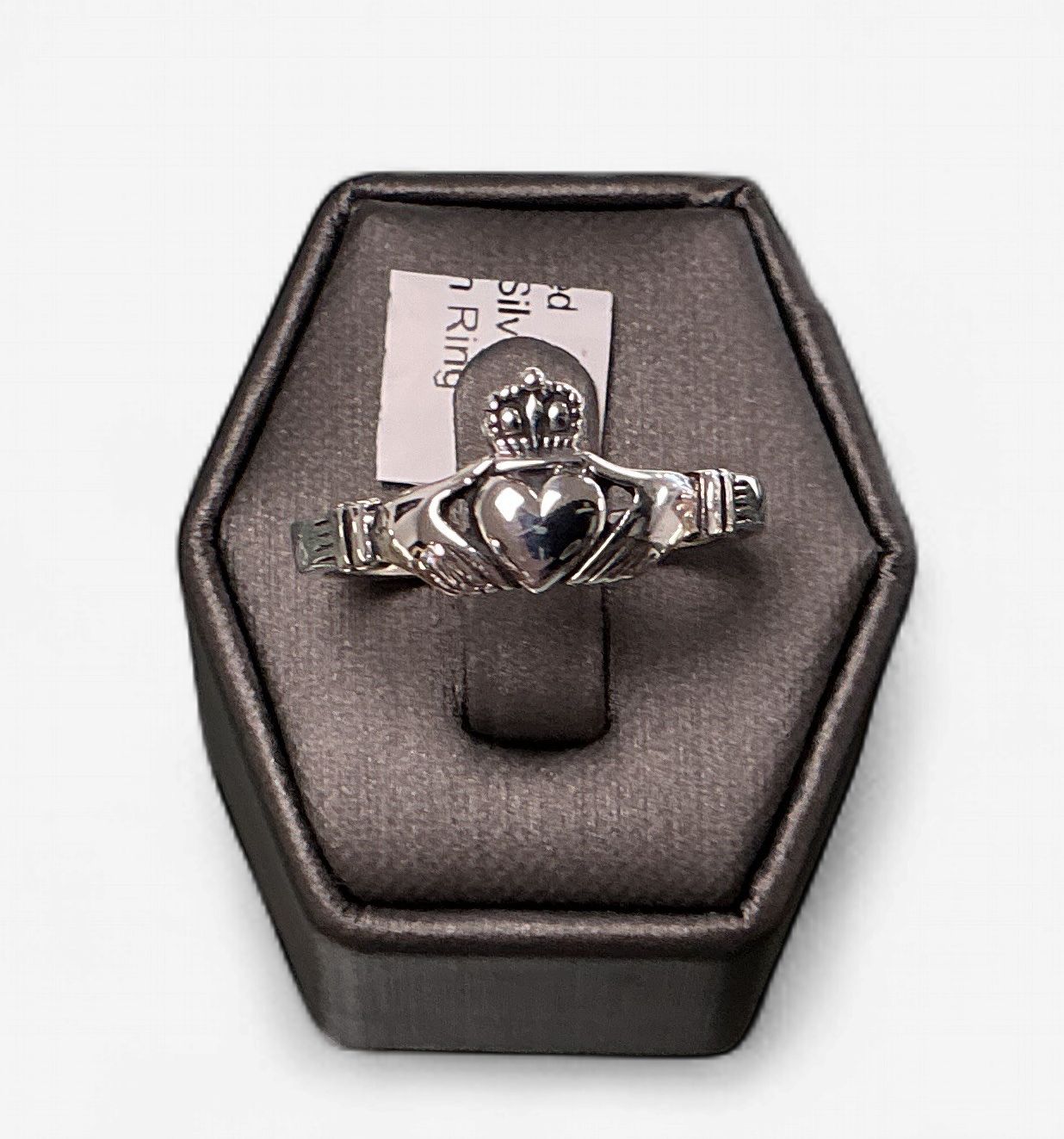 Pre-Loved Sterling Silver Claddagh Ring- Size 11