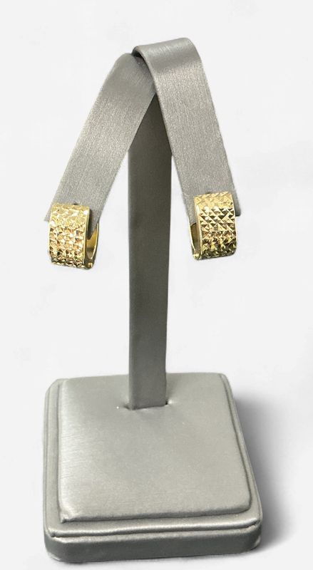 14k Yellow Gold Faceted Diamond Cut Huggie Style Hoop