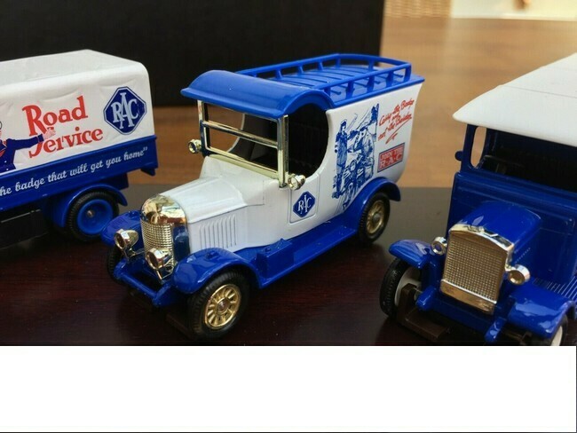 Morris Van