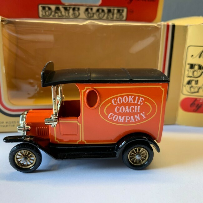 Ford  "T"  - Cookie Coach