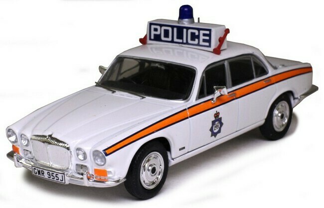 Jaguar XJ6