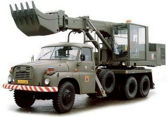 Tatra 148 UDS-110