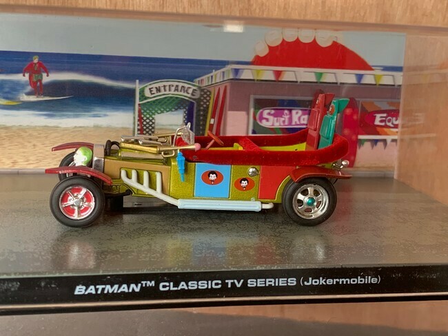 Batman  -  Jokermobile