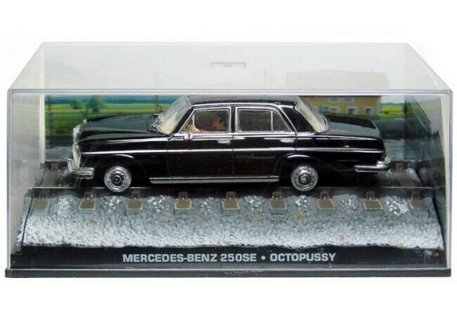 James Bond - Mercedes Benz 250SE